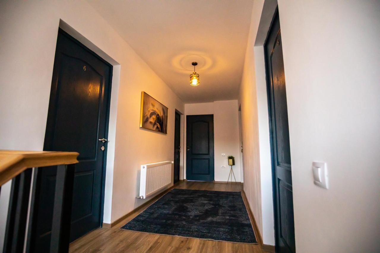 Dania&Petru Residence Tîrgu Ocna Esterno foto